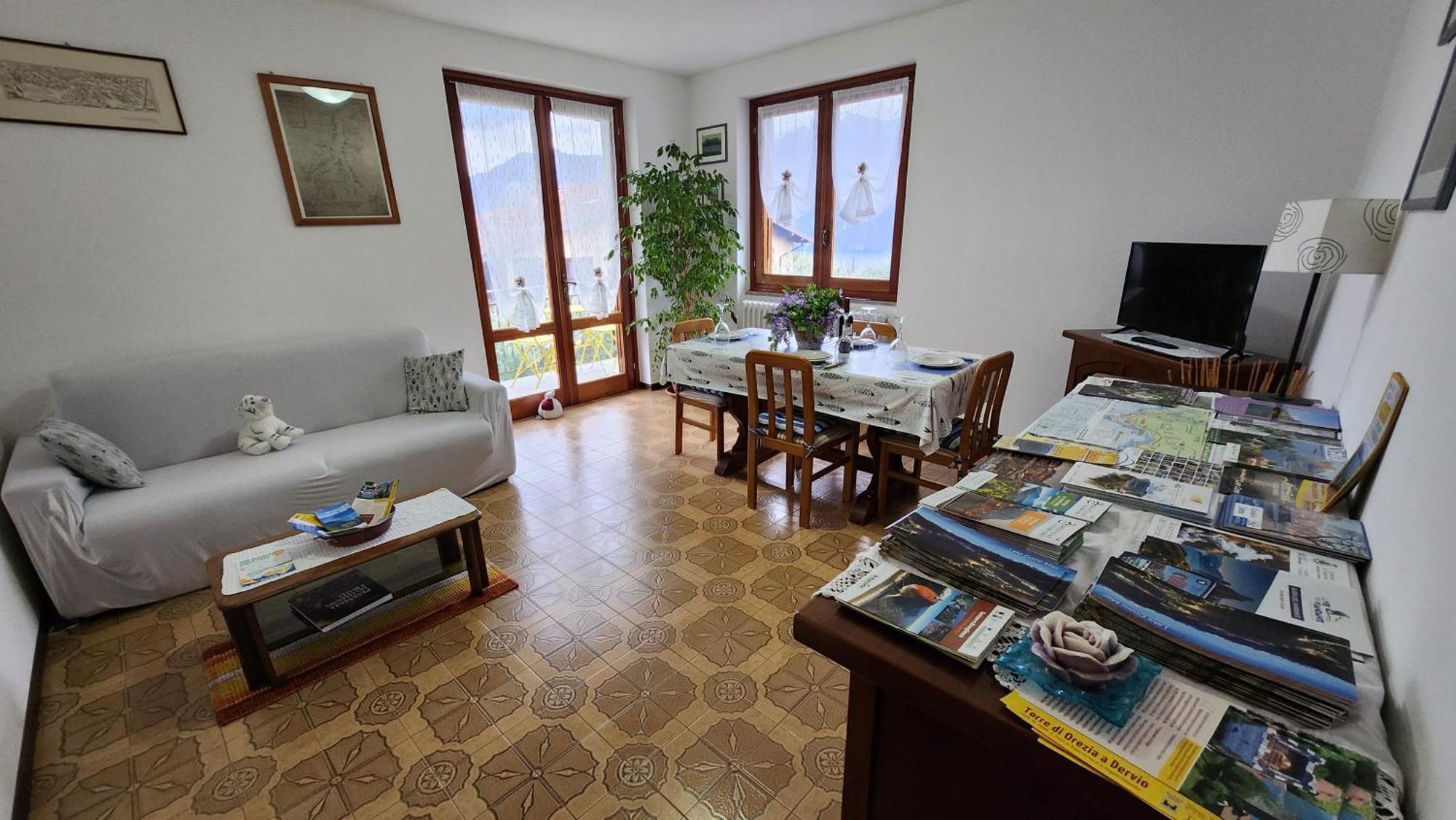 Apartment L'Ulivo Lake View Private Road 5 Kilometers From Varenna Льєрна Екстер'єр фото